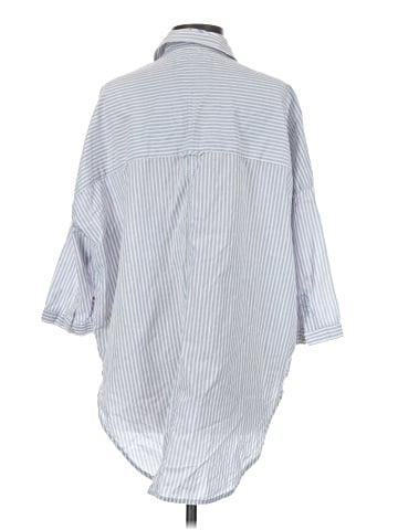 Holding Horses 3/4 Sleeve Button-Down Shirt (view 2)