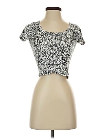 Brandy Melville Short Sleeve T-Shirt (view 1)