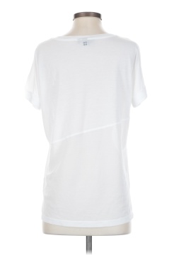 Sweaty Betty Short Sleeve T-Shirt (view 2)