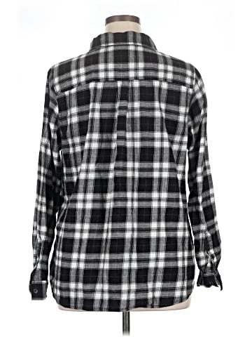 Croft & Barrow Long Sleeve Button-Down Shirt (view 2)