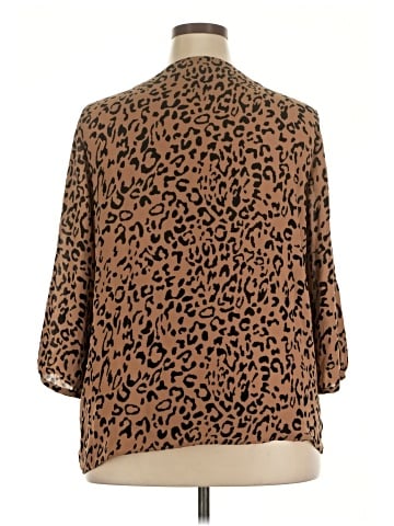 Covington 3/4 Sleeve Blouse (view 2)