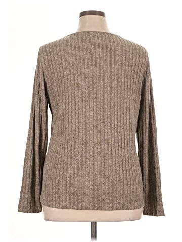 Sampeel Pullover Sweater (view 2)