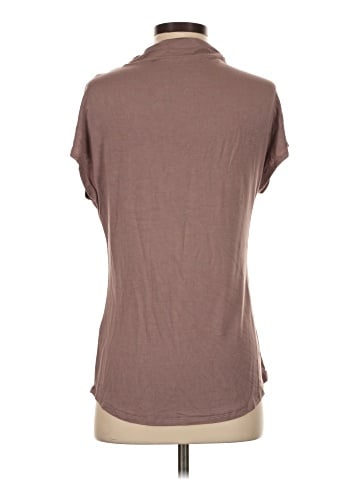 Lisa Rinna Short Sleeve Turtleneck (view 2)