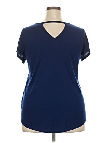 Avenue Short Sleeve T-Shirt (view 2)