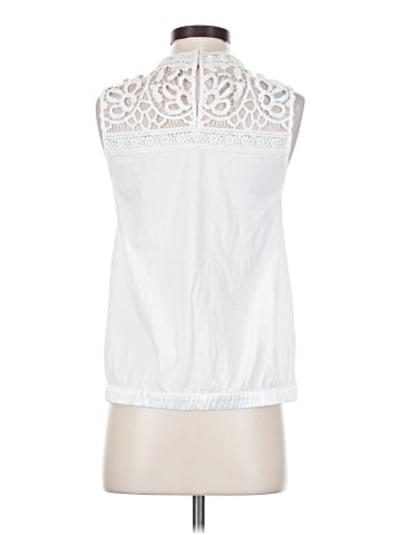 Tiny Sleeveless Blouse (view 2)