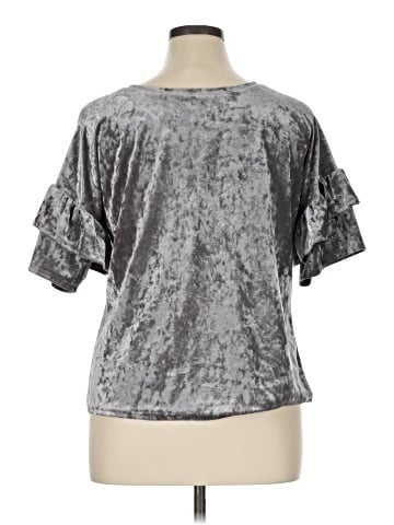 Mossimo Supply Co. Short Sleeve Top (view 2)