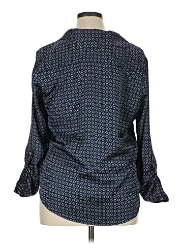 Liz Claiborne Long Sleeve Button-Down Shirt (view 2)