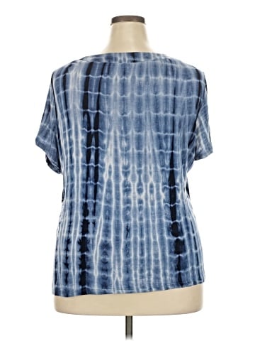 Fashion Bug Short Sleeve T-Shirt (view 2)