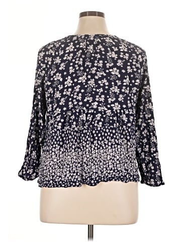 Old Navy 3/4 Sleeve Blouse (view 2)