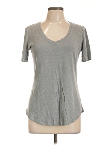Victoria's Secret Short Sleeve T-Shirt (view 1)
