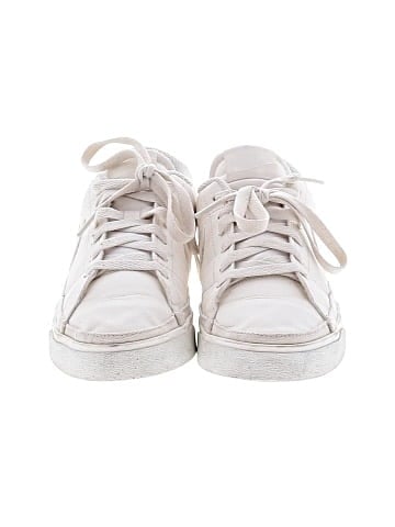 Nike Sneakers (view 2)
