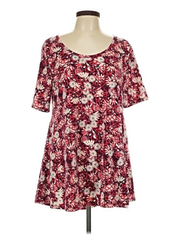 Lularoe Short Sleeve T-Shirt (view 1)