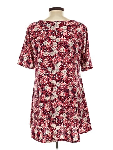 Lularoe Short Sleeve T-Shirt (view 2)