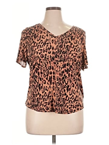 Cato Short Sleeve Top (view 1)