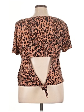 Cato Short Sleeve Top (view 2)