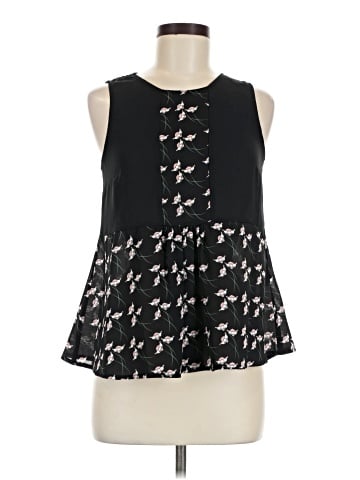 Sugarhill Boutique Sleeveless Blouse (view 1)