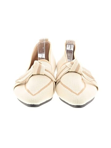 Unbranded Flats (view 2)
