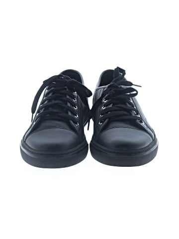 Gucci Sneakers (view 2)