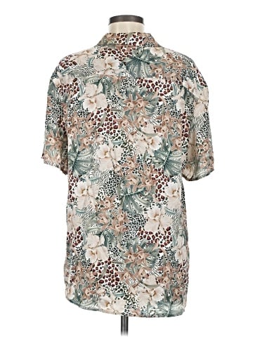 Lita By Ciara Short Sleeve Blouse (view 2)