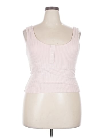 Yogalicious Sleeveless Top (view 1)
