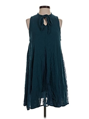 Xhilaration Casual Dress (view 1)