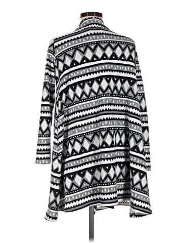 Lularoe Cardigan (view 2)