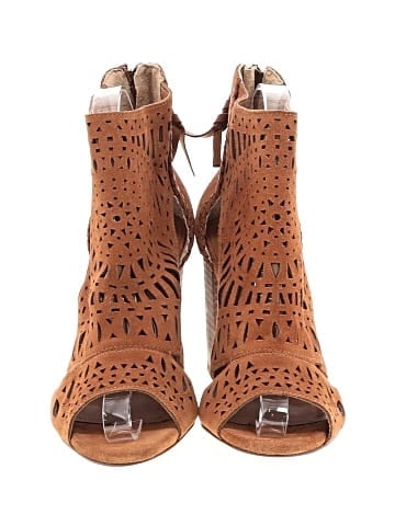 Ivanka Trump Sandals (view 2)