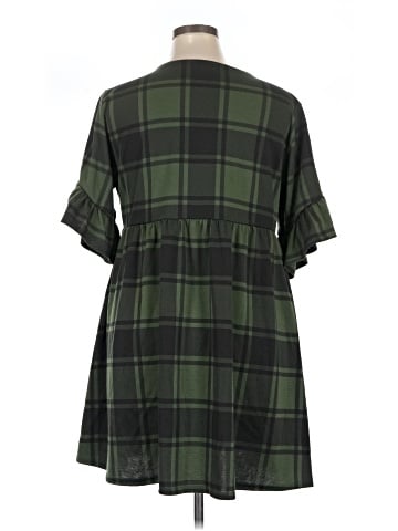Boohoo Casual Dress (view 2)