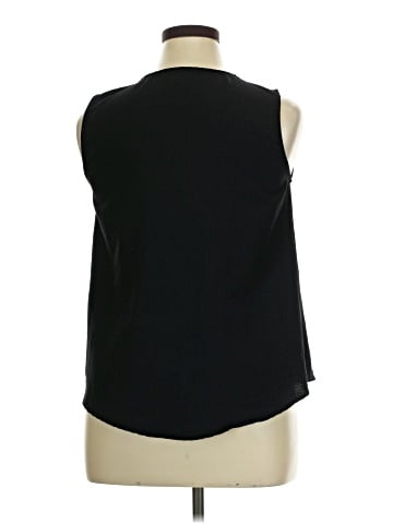 She + Sky Sleeveless Blouse (view 2)