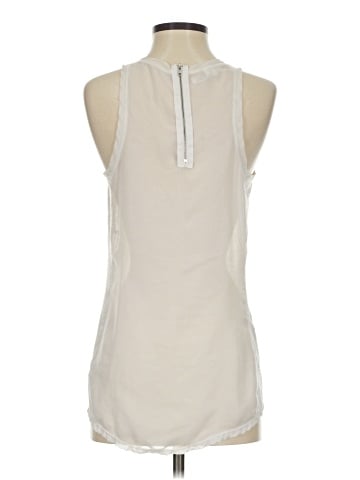 Studio Y Sleeveless Top (view 2)