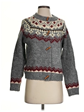 Line & Dot Pullover Sweater