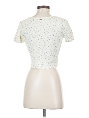 Victoria's Secret Pink Short Sleeve T-Shirt (view 2)