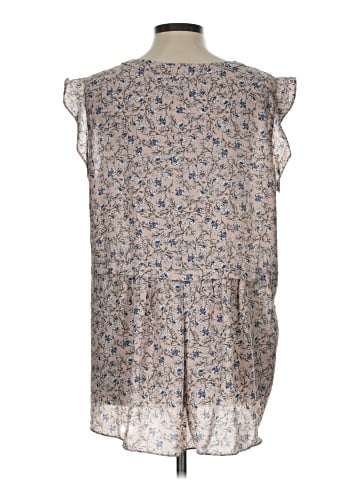 Everleigh Sleeveless Blouse (view 2)