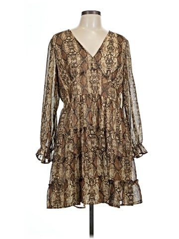 Emma & Michele Casual Dress (view 1)