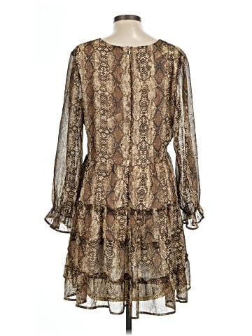 Emma & Michele Casual Dress (view 2)