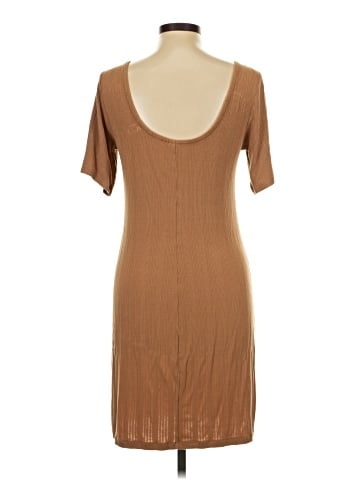 Old Navy Casual Dress (view 2)