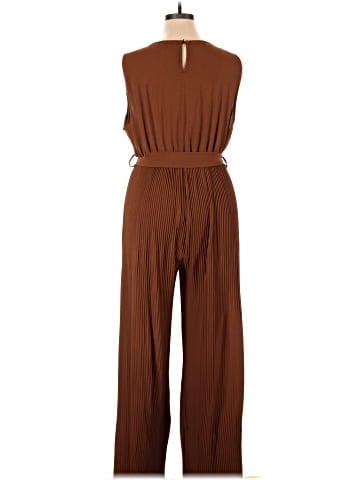 Boohoo Jumpsuit (view 2)