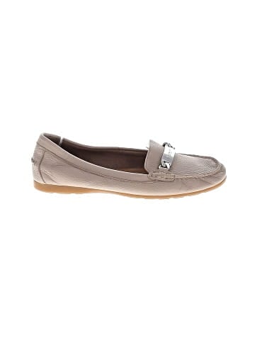 Coach Flats (view 1)