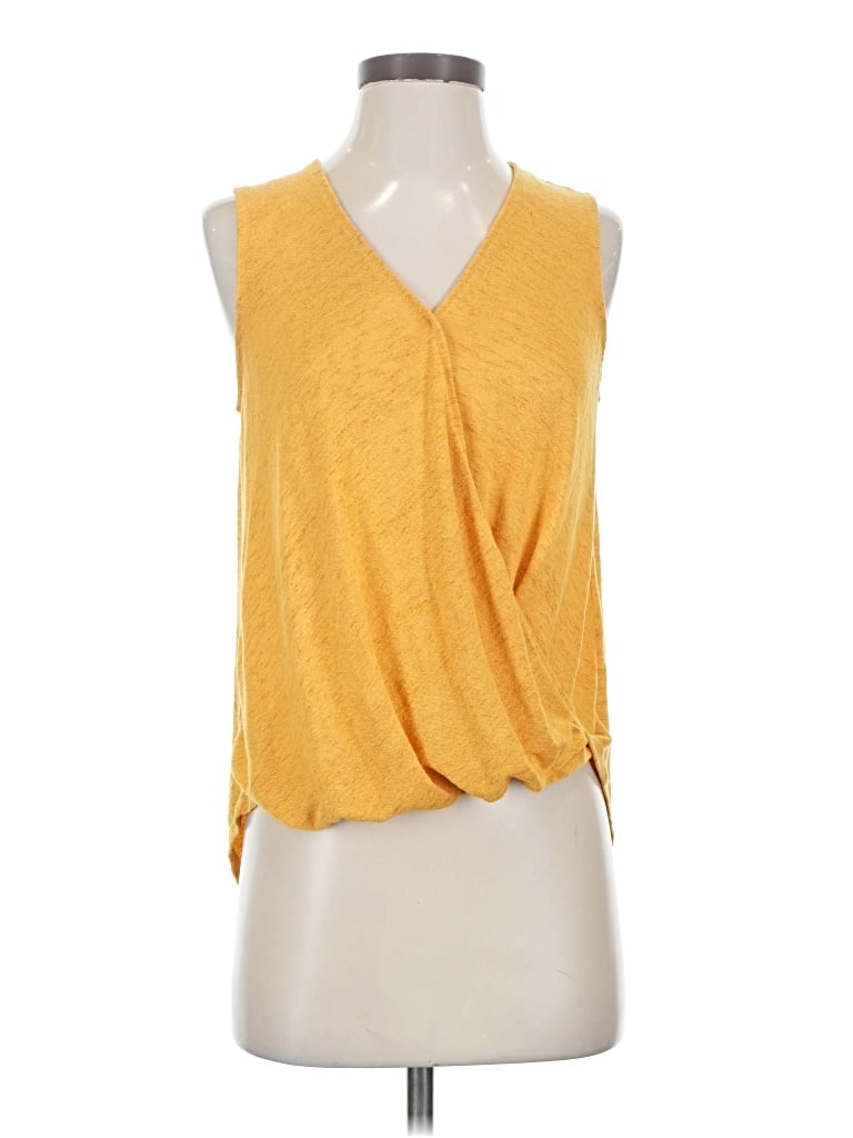 Pre-owned Universal Thread Sleeveless Blouse In Yellow
