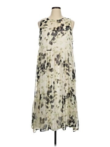 Simply Vera Vera Wang Casual Dress (view 1)