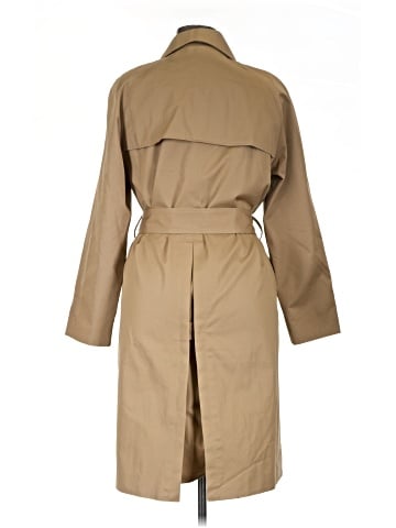 Everlane Trenchcoat (view 2)