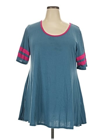 Lularoe Short Sleeve T-Shirt (view 1)