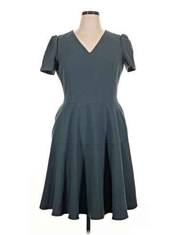 Gal Meets Glam Casual Dress (view 1)