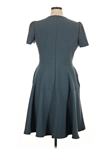 Gal Meets Glam Casual Dress (view 2)