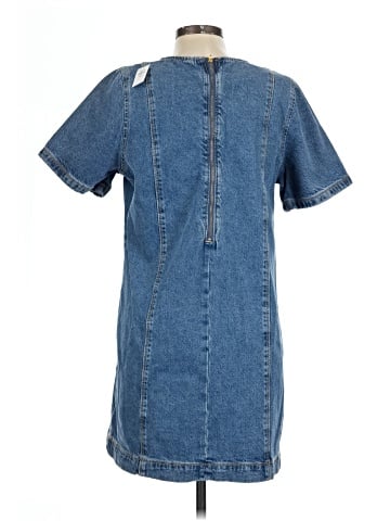 Old Navy Casual Dress (view 2)