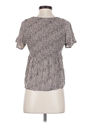 Urban Romantics Short Sleeve Blouse (view 2)