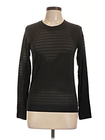 Lululemon Athletica Long Sleeve T-Shirt (view 1)