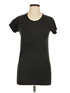 Lululemon Athletica Short Sleeve T-Shirt (view 1)