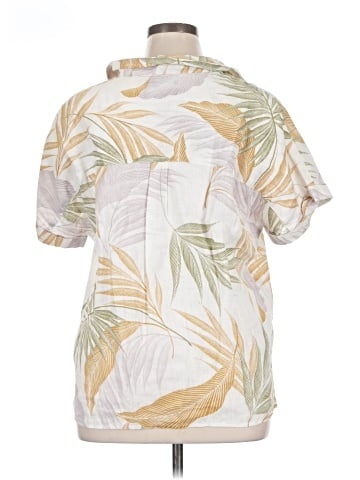 Tahari Short Sleeve Blouse (view 2)