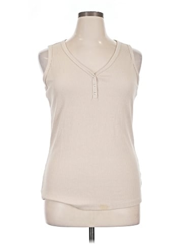 Merokeety Sleeveless T-Shirt (view 1)